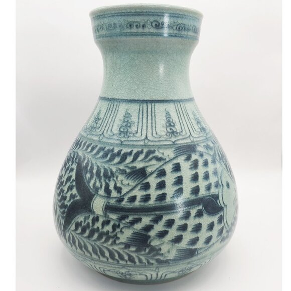 Vintage Heavy Bulbous Celadon Blue Asian Fish Motif Vase Unsigned Crazed Finish - Picture 5 of 15